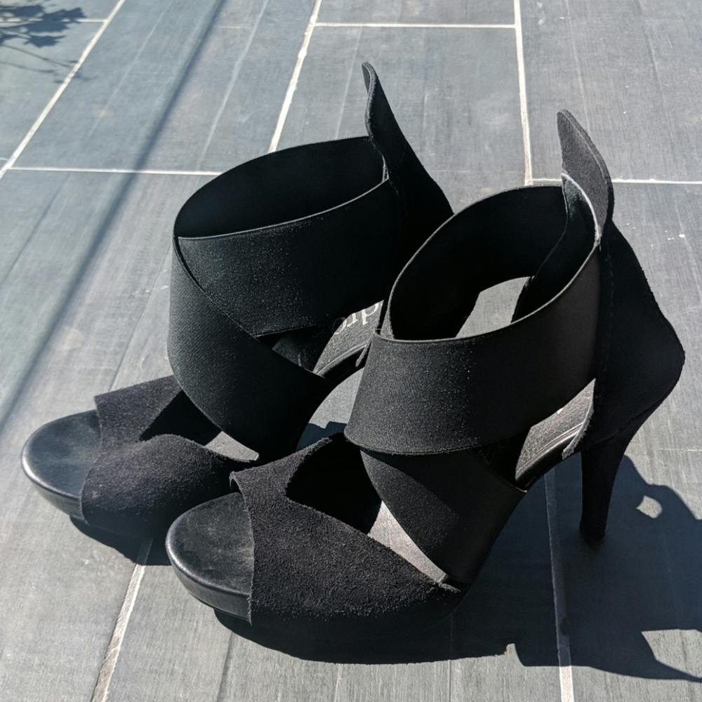 Pedro Garcia suede heels